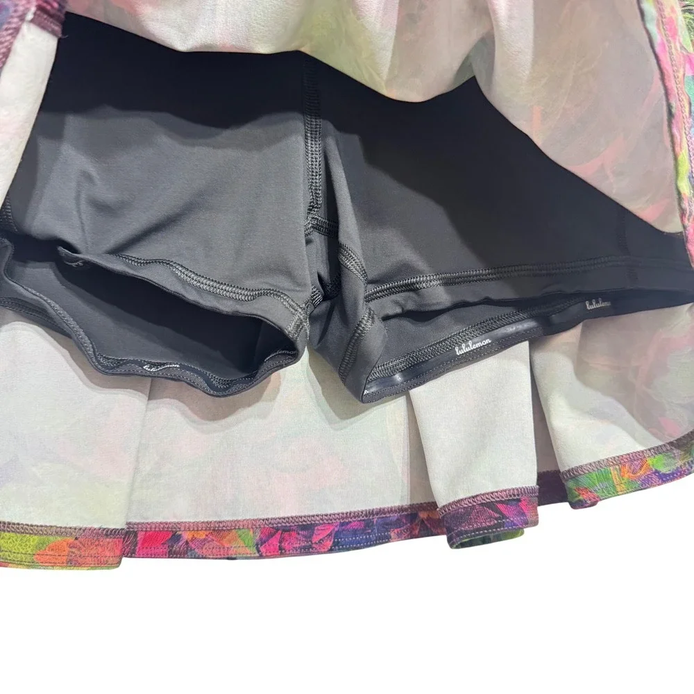 Lululemon Pace Rival‎ Skort Womens 6 Vivid Floral Tone Multi Mid-Rise